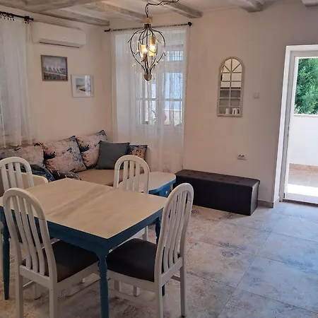 1918apartman Centar,poljana *