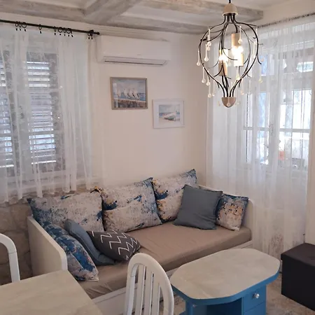 1918apartman Centar,poljana * Sibenik